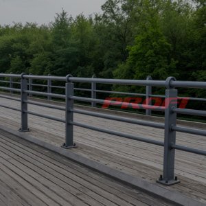 Дорожные ограждения с круглым поручнем и прямым креплением ДО - 14 