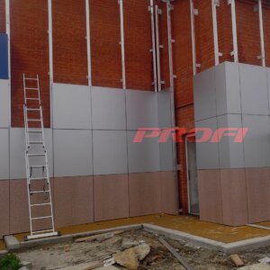 Фото Монтаж подсистемы вентилируемого фасада из оцинкованных металлокассет
